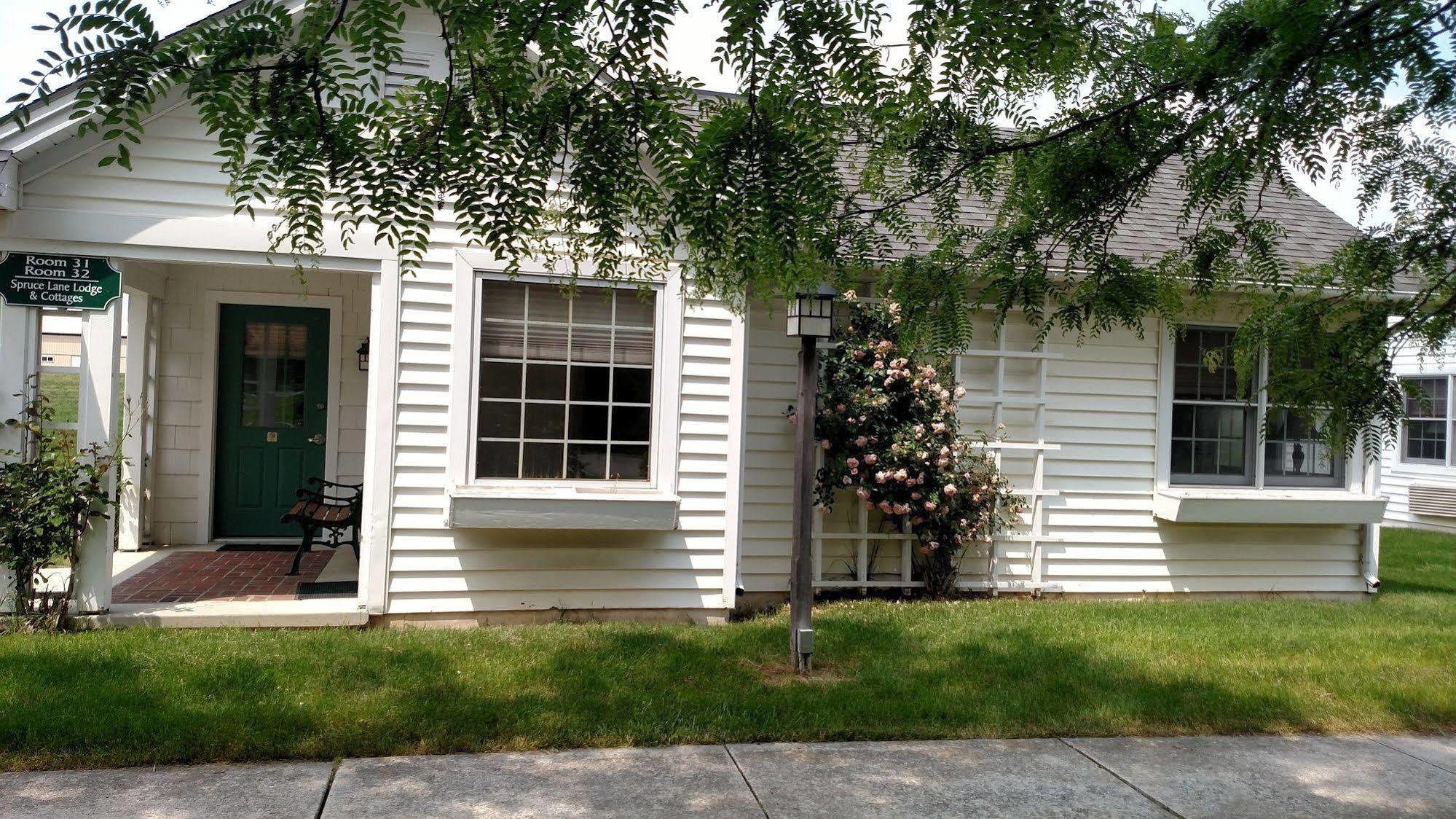 Spruce Lane Lodge And Cottages Smoketown  Exterior photo